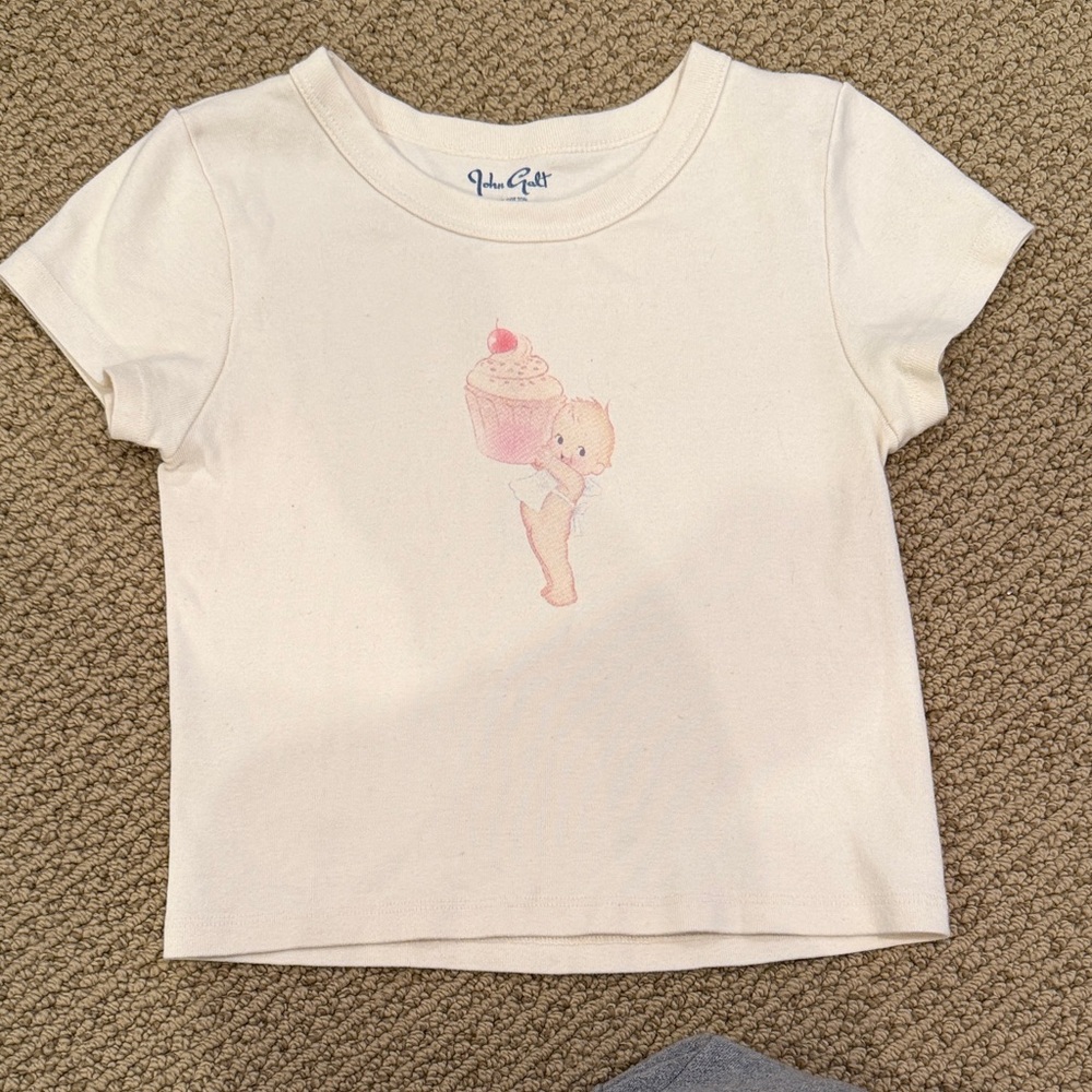 Brandy Melville Cream Crop Tee with Cupcake Graphic